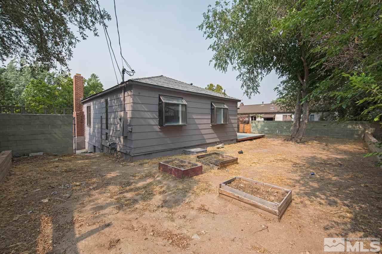 1820 Elmcrest Drive Reno, NV 89503 - Photo 19 of 19 Photo 19