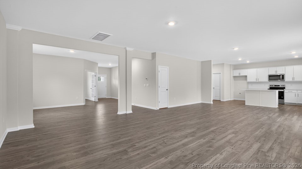 172 Fair Child Road Spring Lake, NC 28390 - Photo 12 of 34 Living Room