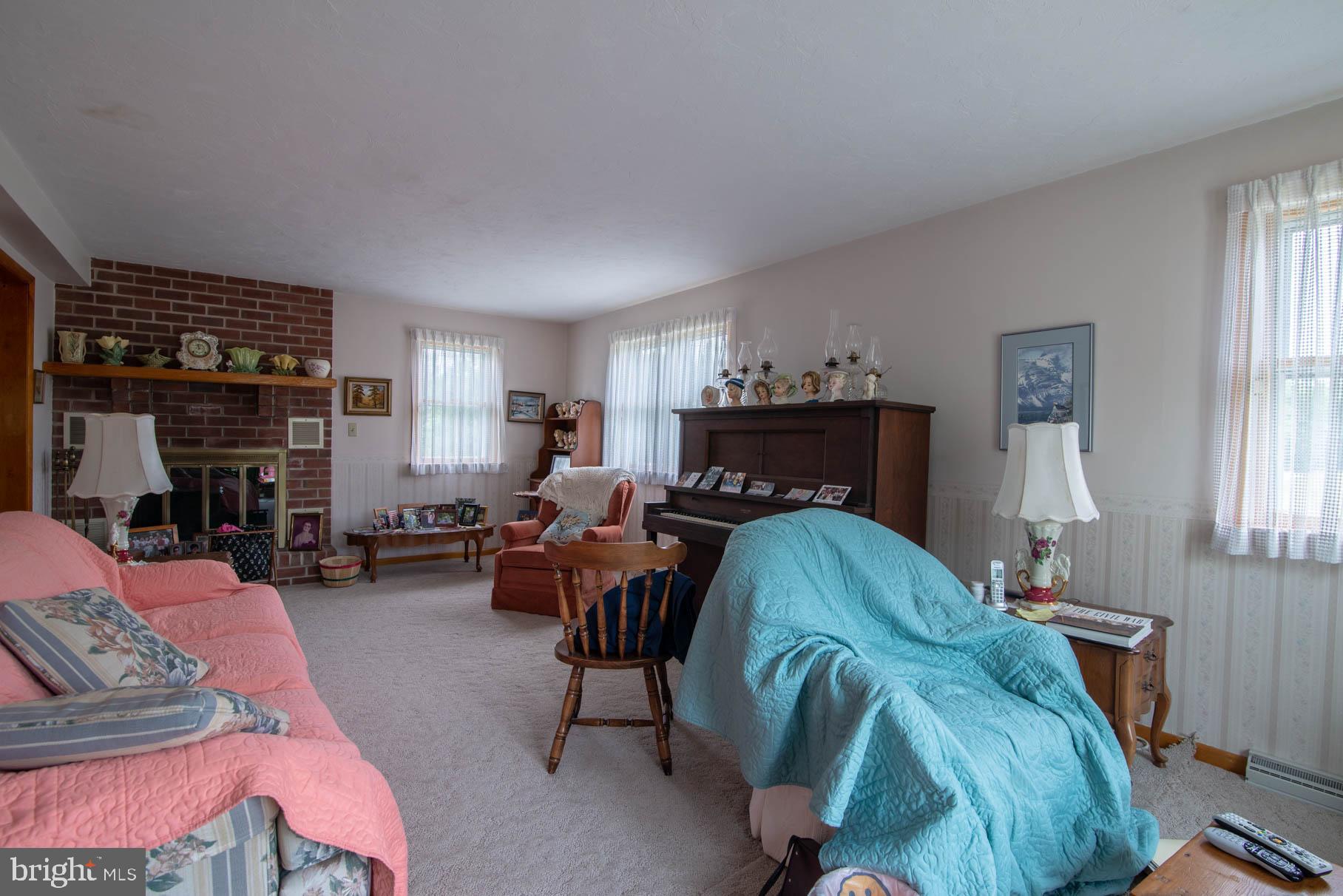 2405 Croll School Road York, PA 17403 - Photo 18 of 32 Gallery Image 18