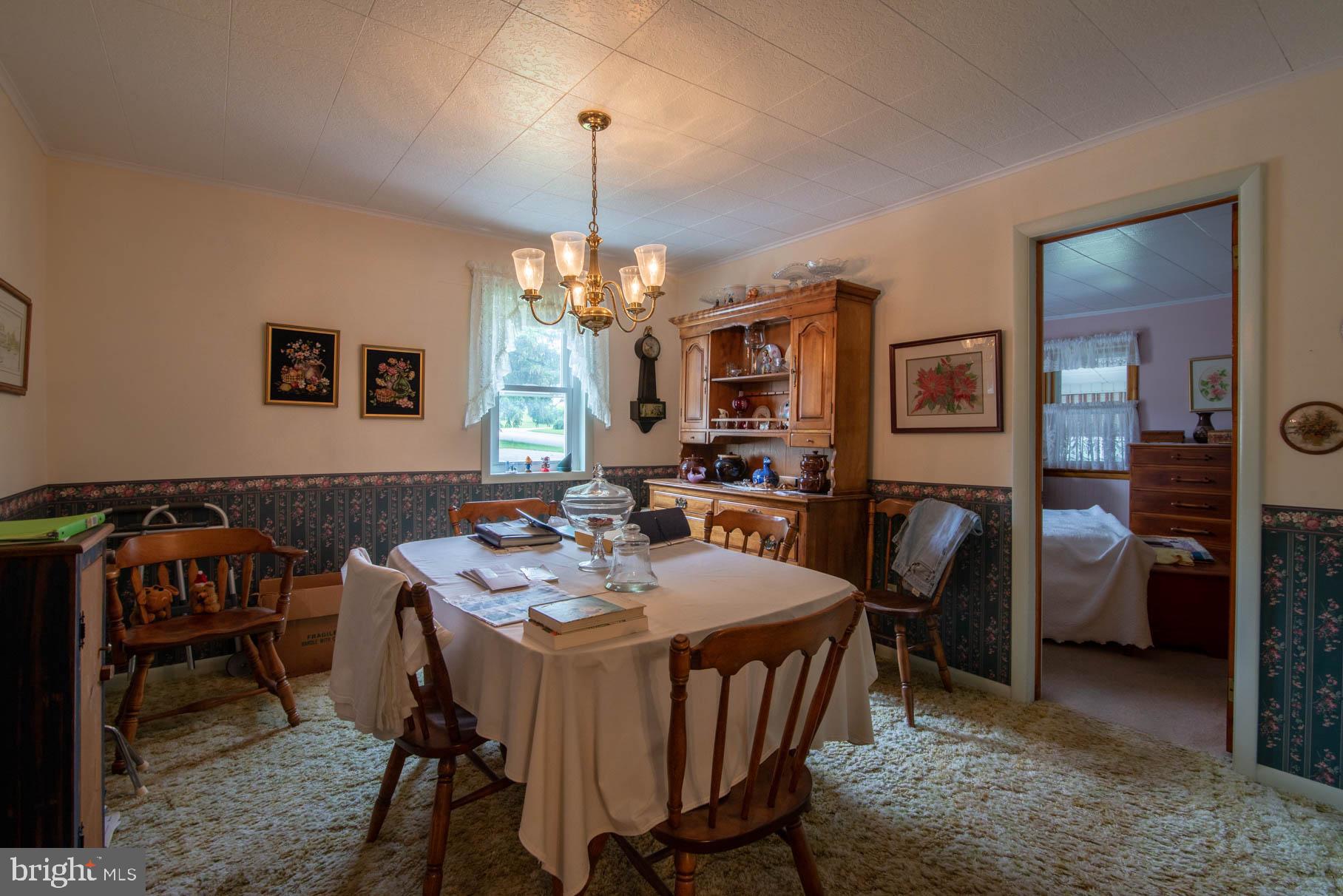 2405 Croll School Road York, PA 17403 - Photo 8 of 32 Gallery Image 8