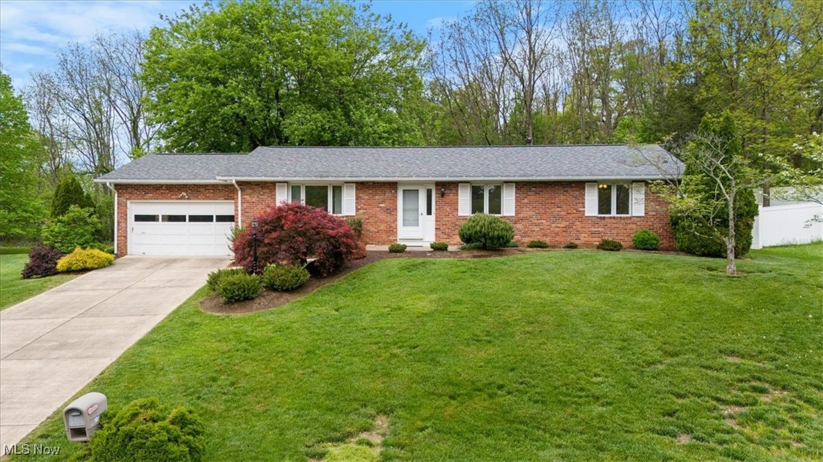 101 Robson Road Marietta, OH 45750 - Photo 1 of 35 Welcome to 101 Robson Drive in desirable Devola.