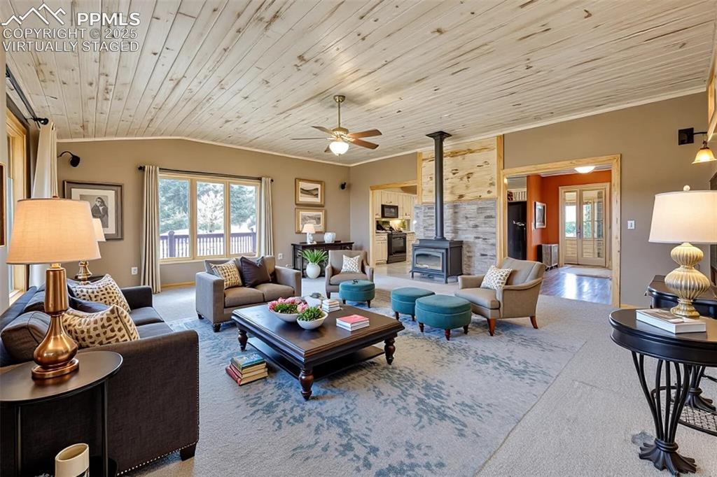 62 Cheyenne Road Florissant, CO 80816 - Photo 5 of 50 This photo is virtually staged.