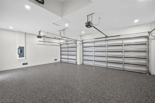 $725,000 | 13 Northwest 35th Place, Cape Coral, FL 33993