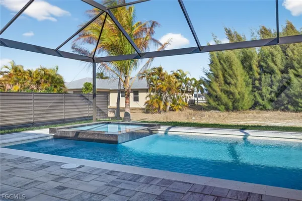 $725,000 | 13 Northwest 35th Place, Cape Coral, FL 33993