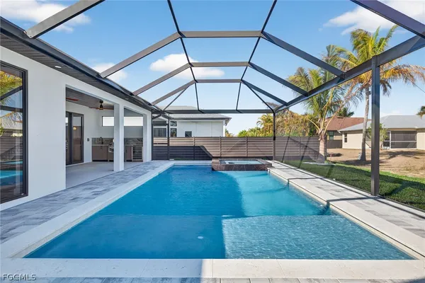 $725,000 | 13 Northwest 35th Place, Cape Coral, FL 33993