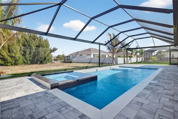 $725,000 | 13 Northwest 35th Place, Cape Coral, FL 33993