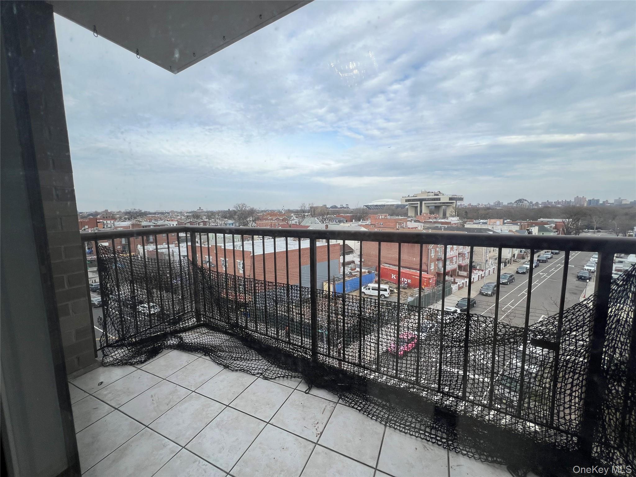 54-09 108th Street, Unit 6A Queens, NY 11368 - Photo 13 of 14 Balcony with a view of city