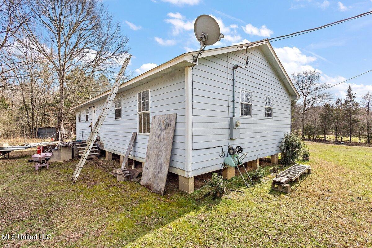 1166 Mt Pilgrim Road Camden, MS 39045 - Photo 14 of 15 3HTP6728