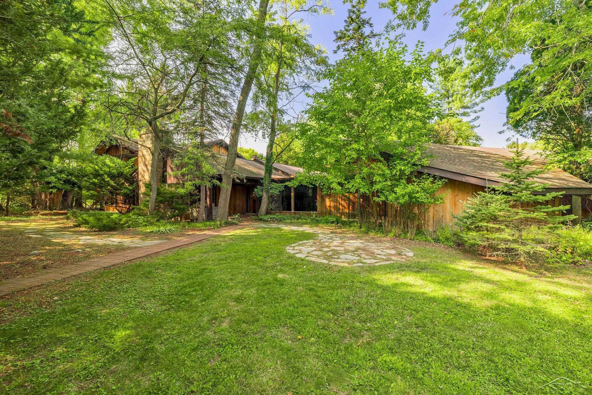 4535 North River Road Freeland, MI 48623 - Photo 12 of 80