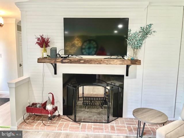 4102 Kincaid Road Baldwin, MD 21013 - Photo 16 of 36 Living Room w/Double Sided Fireplace