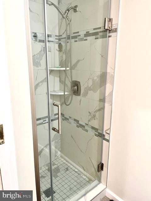 4102 Kincaid Road Baldwin, MD 21013 - Photo 29 of 36 3rd Bedroom Shower/full bath