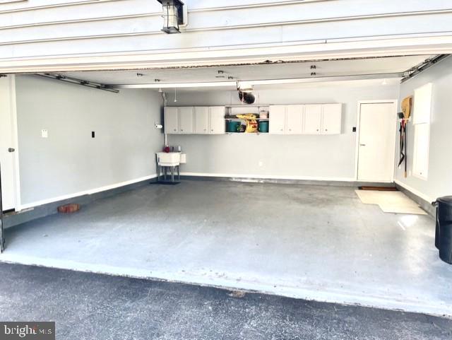 4102 Kincaid Road Baldwin, MD 21013 - Photo 31 of 36 2 Car Side-load Garage