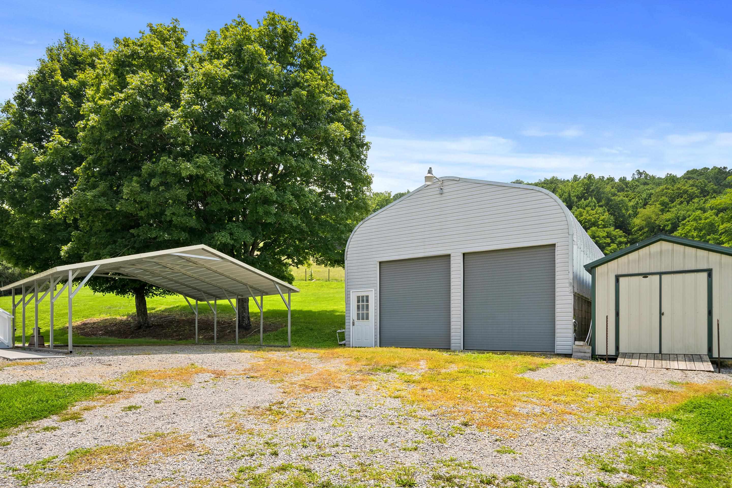 1862 Spring Valley Road Staffordsville, VA 24167 - Photo 11 of 96 Gallery Image 11