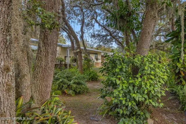 $349,900 | 101 Palmland Avenue, Satsuma, FL 32189