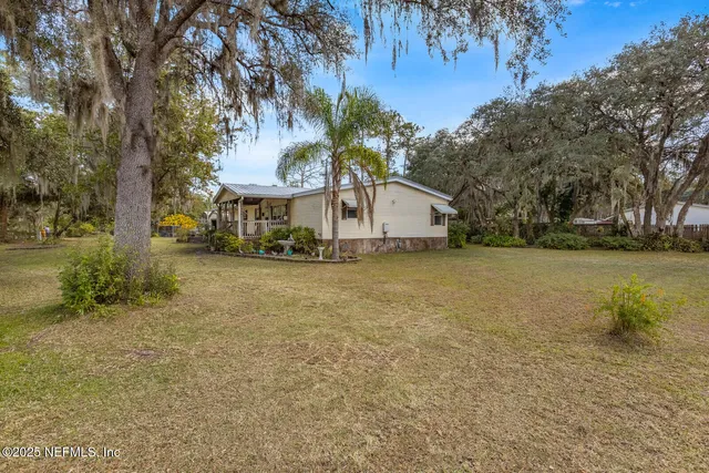 $349,900 | 101 Palmland Avenue, Satsuma, FL 32189