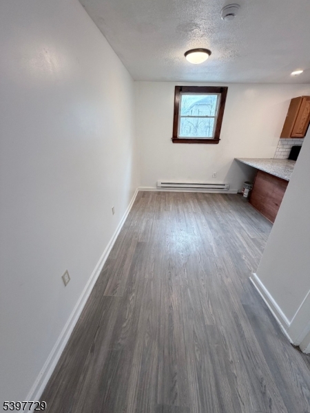 475 Clinton Avenue, Unit 3 Newark, NJ 07108 - Photo 3 of 8