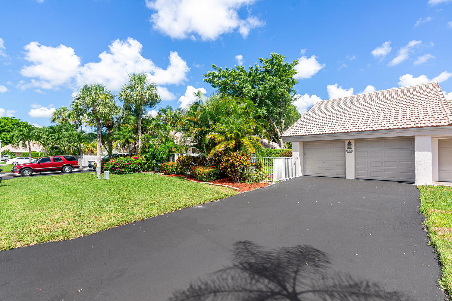 9767 Erica Court Boca Raton, FL 33496 - Photo 24 of 24 9767 Erica Ct-large-022-021-Justin Lawre