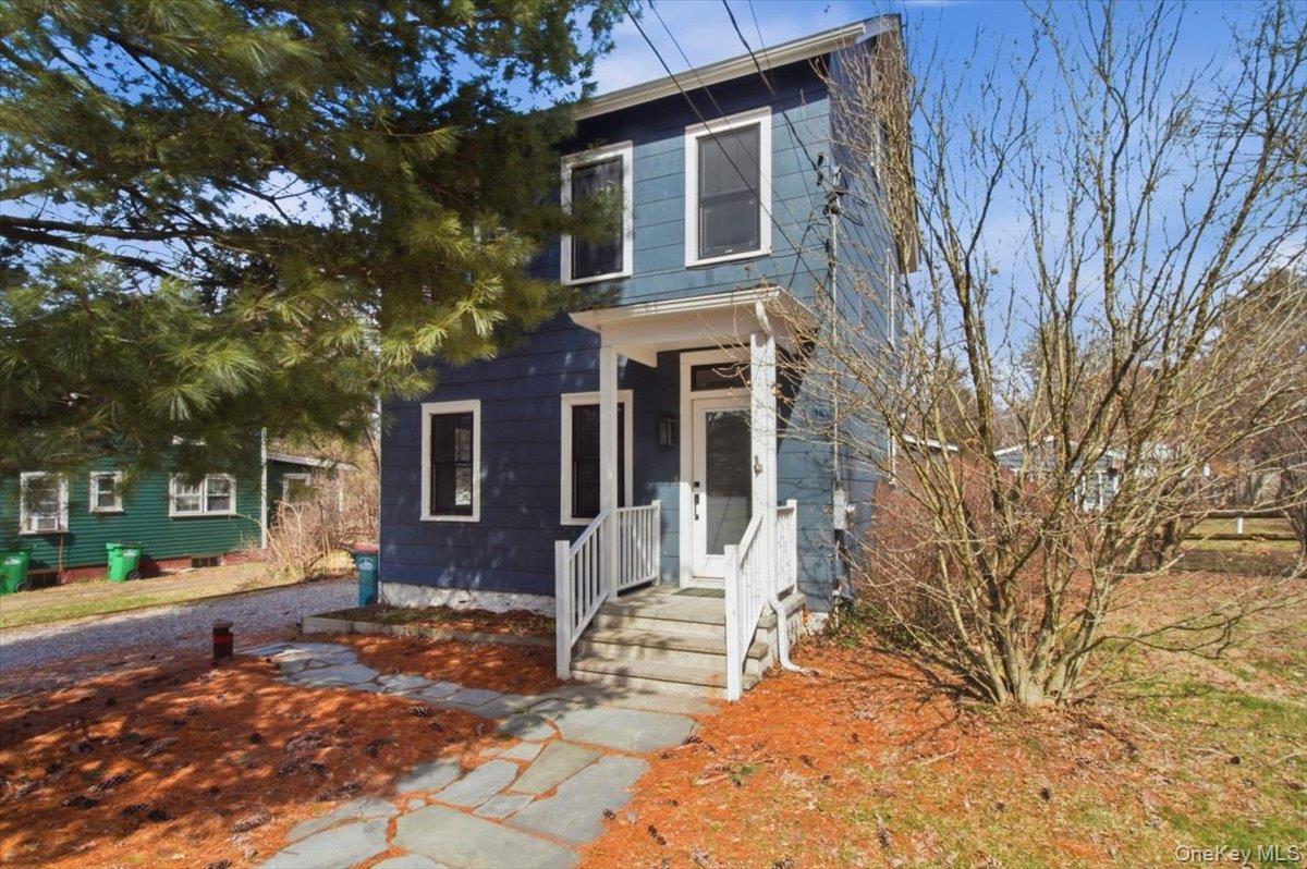 62 Marlorville Road Wappingers Falls, NY 12590 - Photo 2 of 37