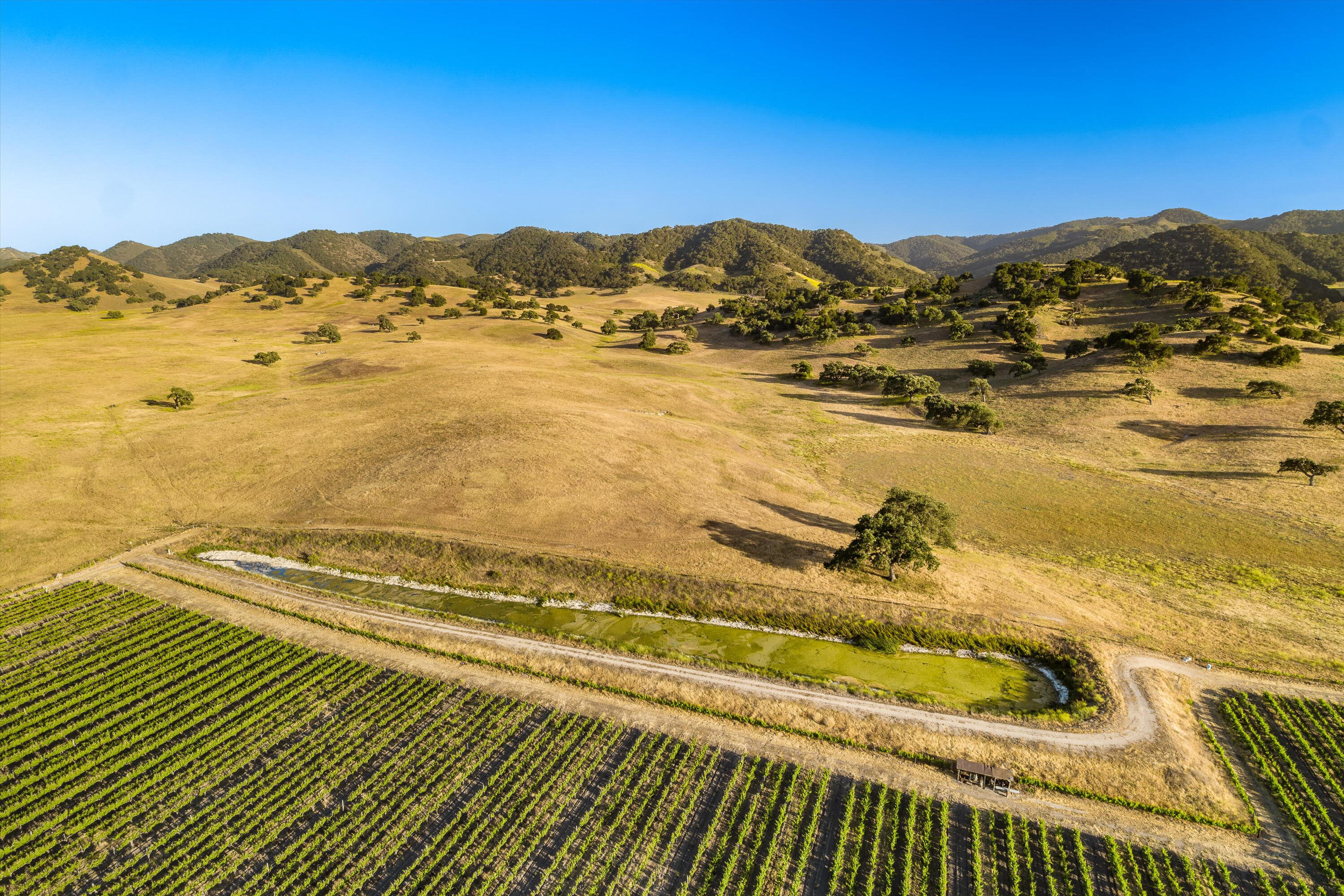 9650 Highway 101 Los Alamos, CA 93440 - Photo 8 of 13 Ron_s8