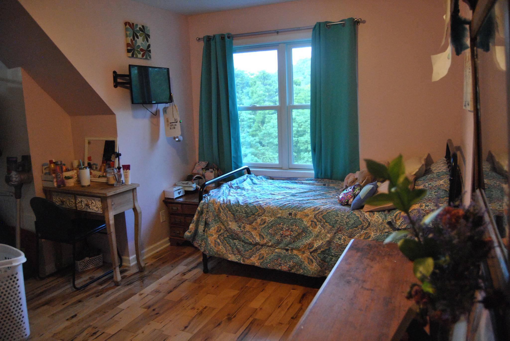 1251 Morgan Hollow Road Ronceverte, WV 24970 - Photo 22 of 43 Gallery Image 22