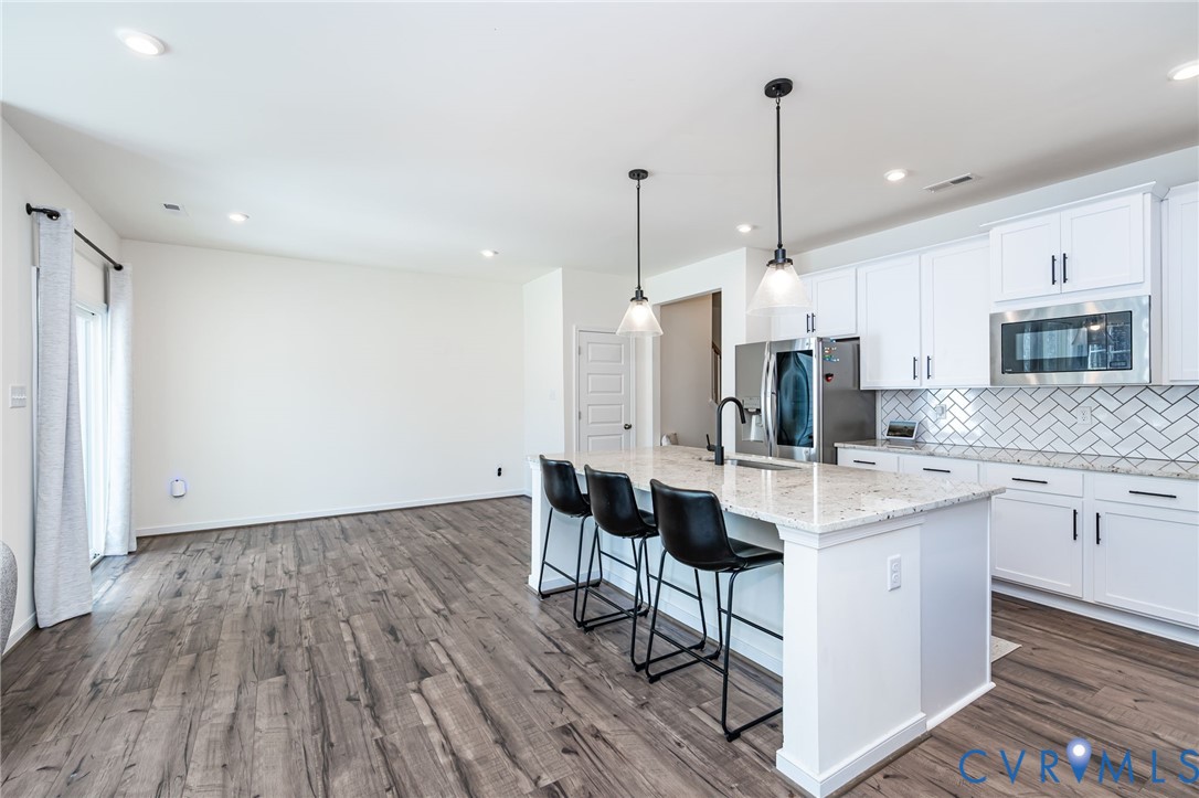 18521 Palisades Ridge Moseley, VA 23120 - Photo 9 of 32 Kitchen