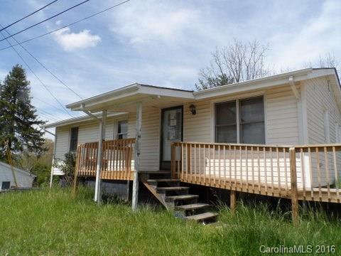 697 Holtzclaw Road Canton, NC 28716 - Photo 1 of 10