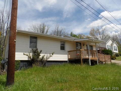 697 Holtzclaw Road Canton, NC 28716 - Photo 4 of 10