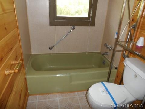 697 Holtzclaw Road Canton, NC 28716 - Photo 7 of 10