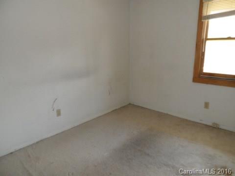 697 Holtzclaw Road Canton, NC 28716 - Photo 10 of 10