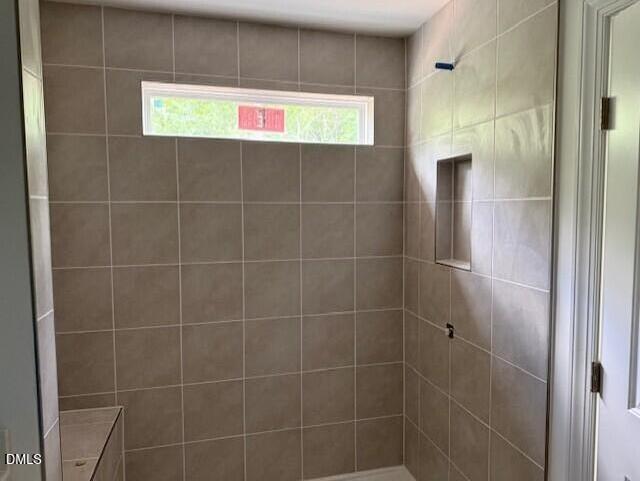 5422 Running Fox Lane Durham, NC 27703 - Photo 7 of 15 Primary Bath2