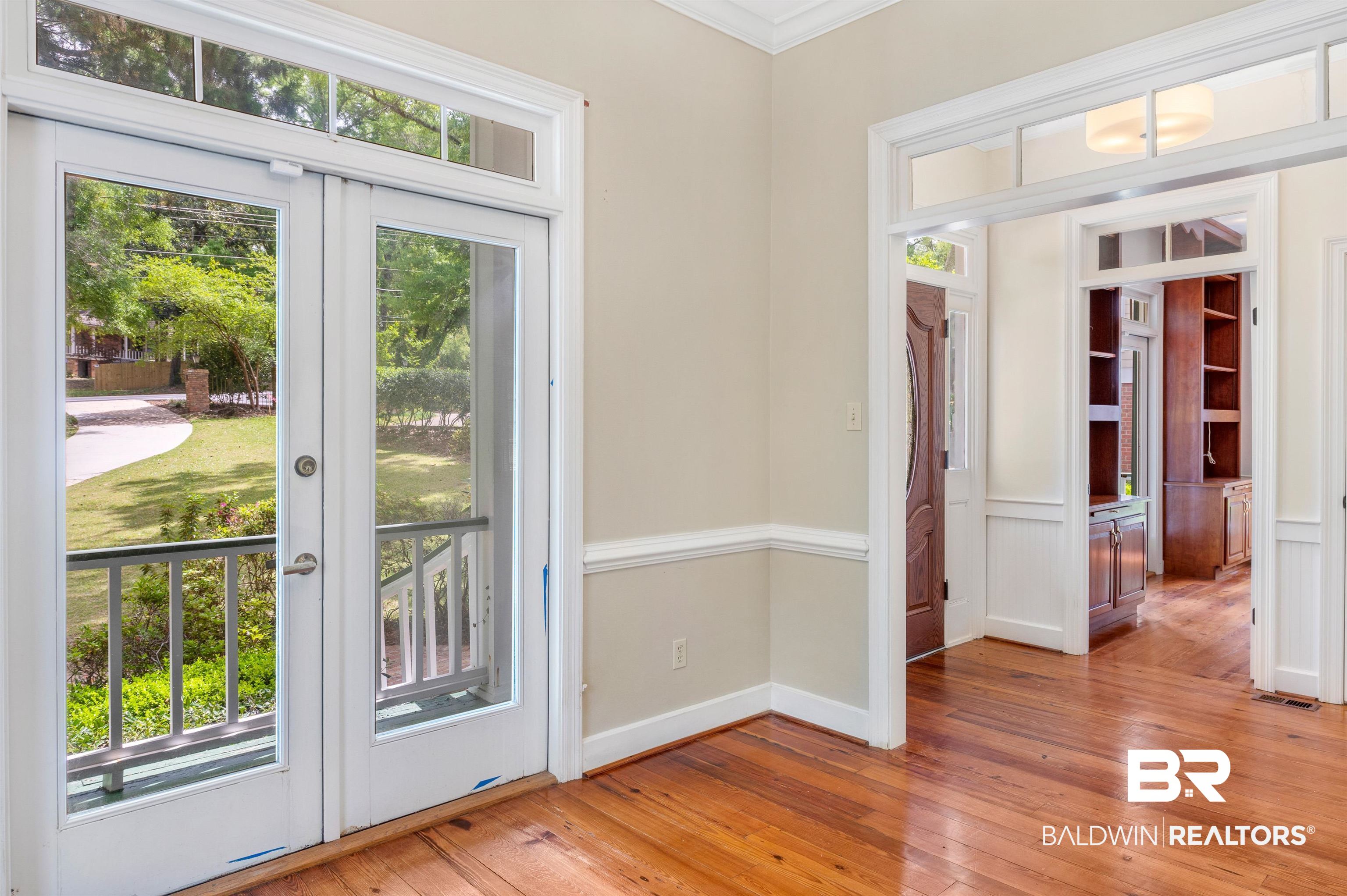 22751 Main Street Fairhope, AL 36532 - Photo 14 of 50 Dining to Foyer