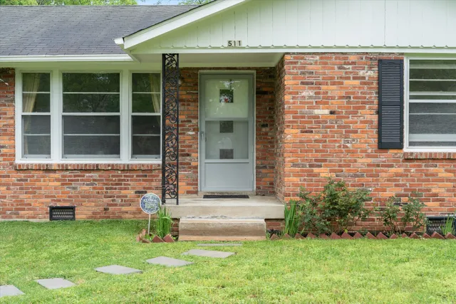 $447,000 | 511 Catalina Drive, Nashville, TN 37217