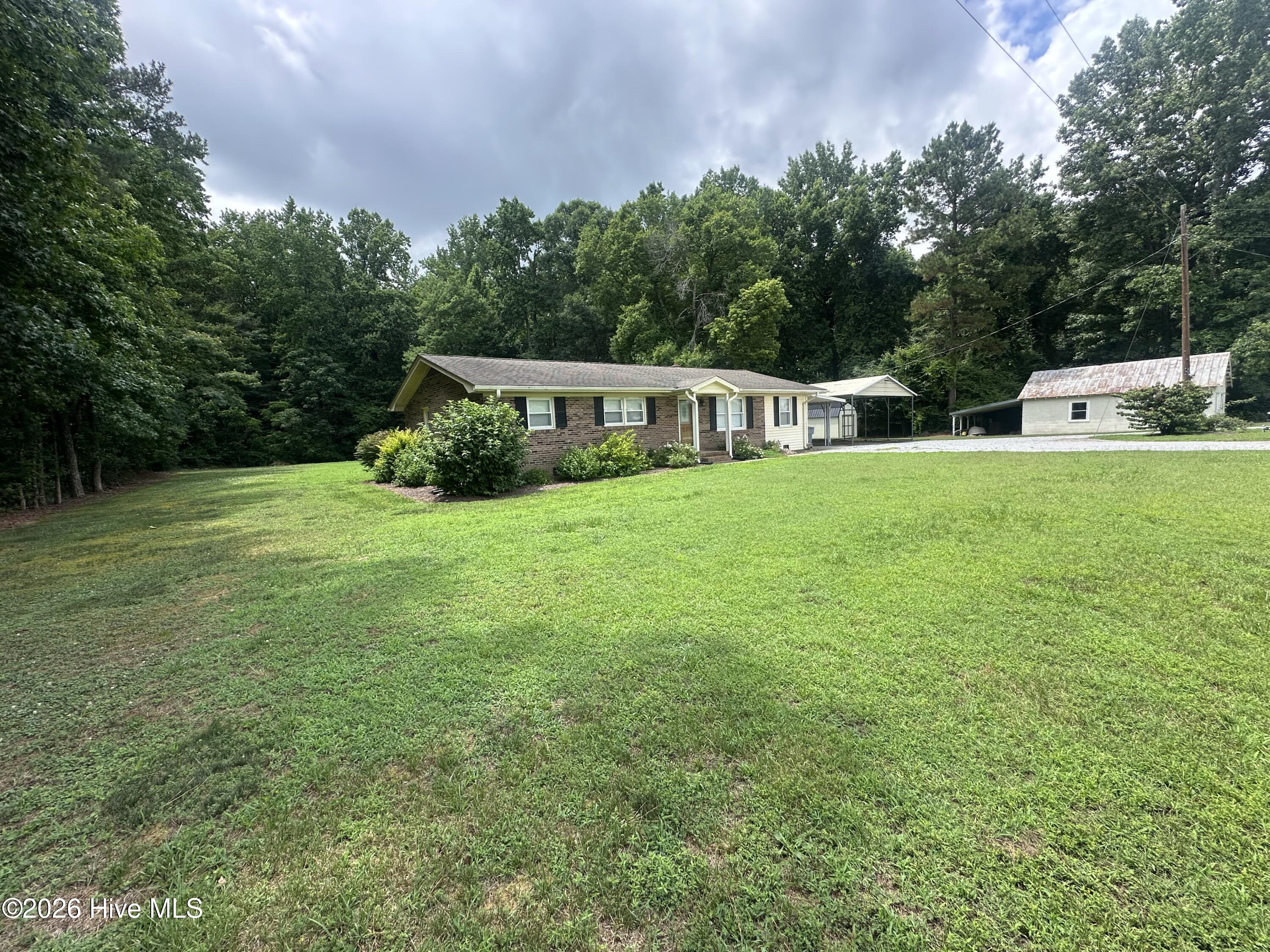 346 Doolittle Mill Road Conway, NC 27820 - Photo 5 of 39