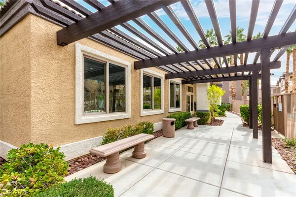 $285,000 | 8805 Jeffreys Street, Unit 2006, Las Vegas, NV 89123