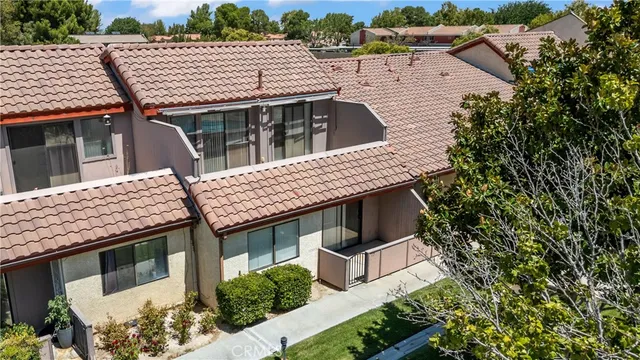 $303,600 | 43334 32nd Street West, Unit 17, Lancaster, CA 93536