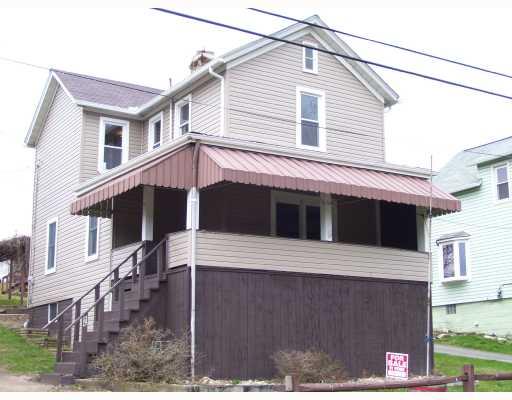 86 Oak Street Rillton, PA 15678 - Photo 1 of 8 Exterior Front.