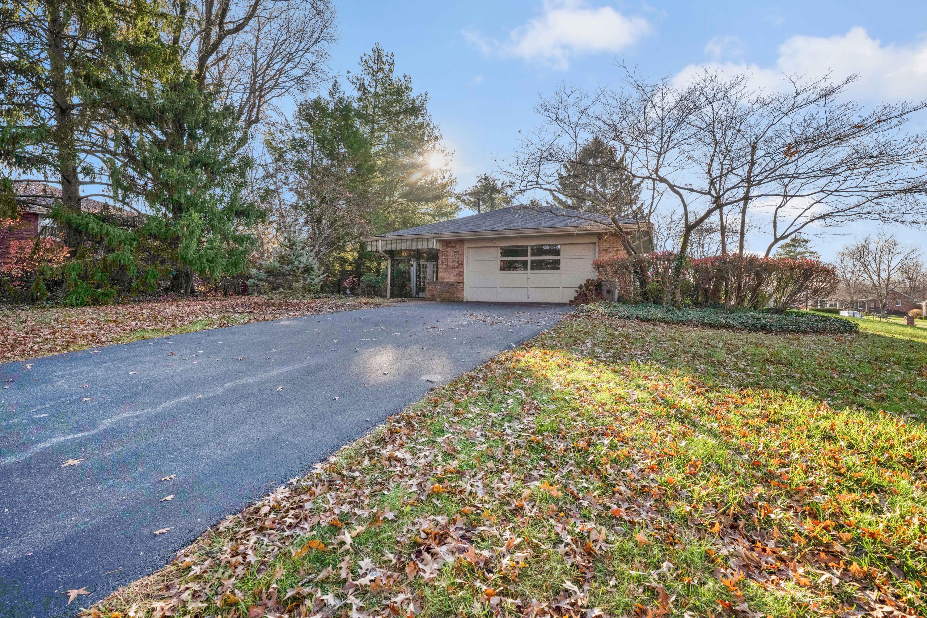 3195 Roxburg Drive Lexington, KY 40503 - Photo 38 of 53 JSB_0061