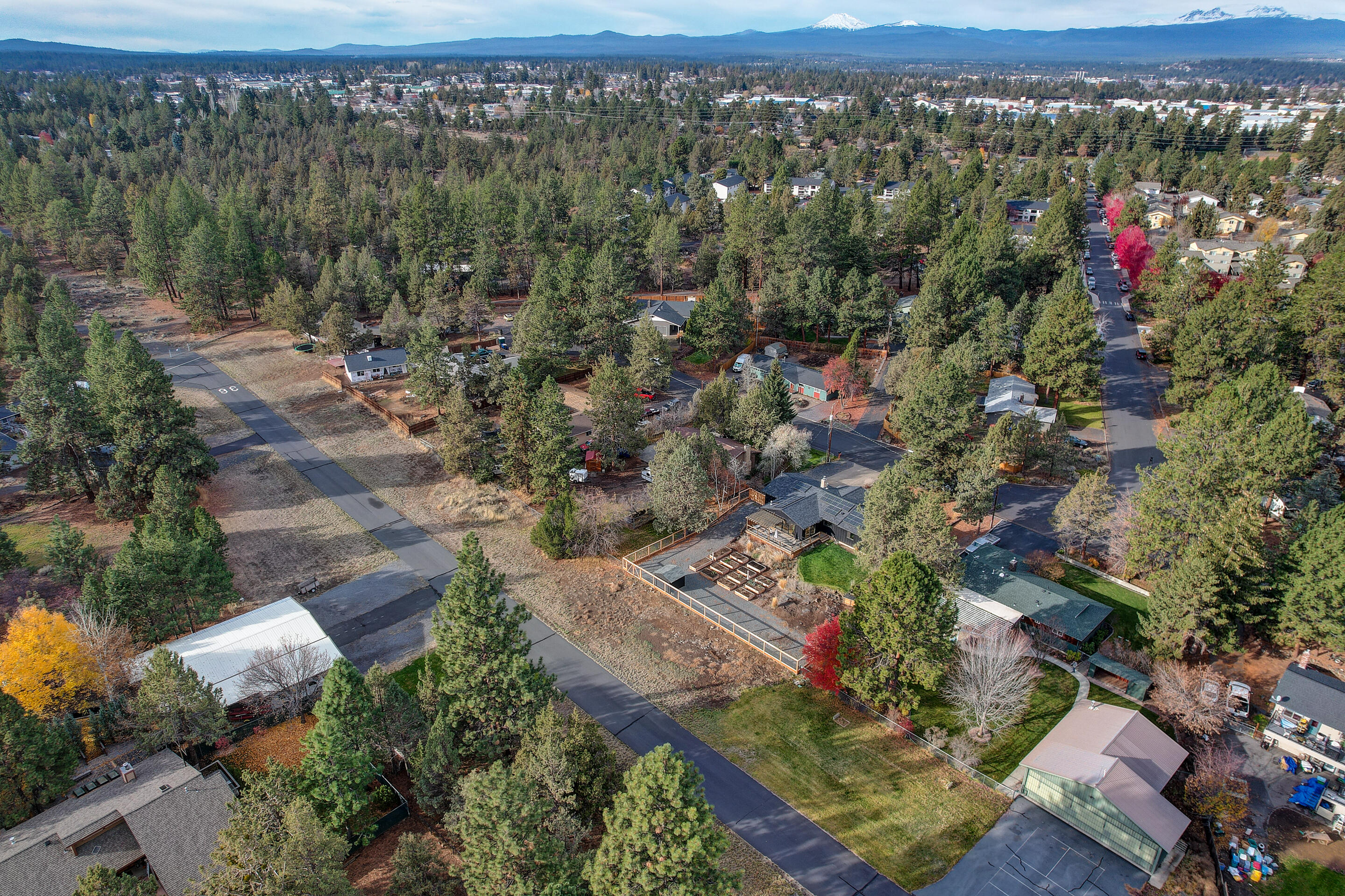 526 Southeast Craven Road Bend, OR 97702 - Photo 57 of 60 526 SE Craven Road MLS-12