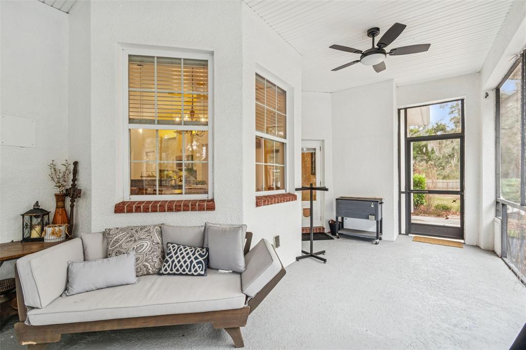 3077 Cork Road Plant City, FL 33565 - Photo 69 of 99 a living room with furniture and a large window