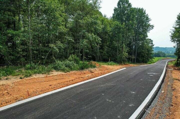 11 The Meadows, Unit 11 Riceville, TN 37370 - Photo 28 of 63 20230726134510047593000000-o