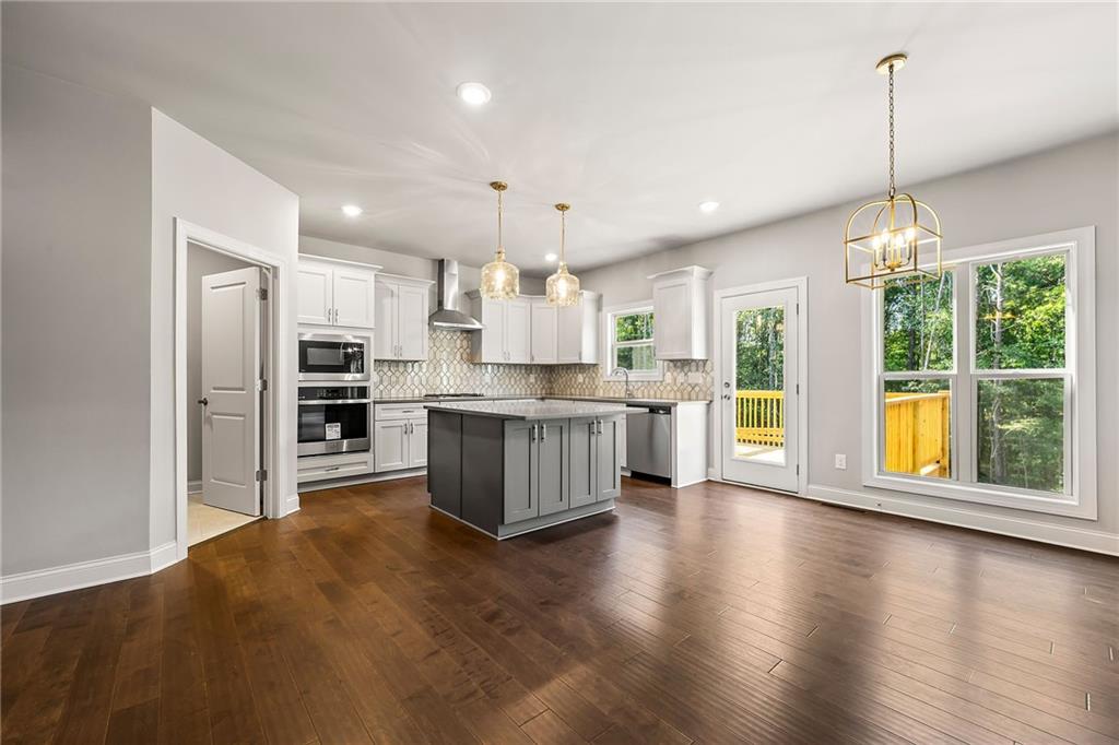 247 Lotus Covington, GA 30016 - Photo 9 of 27