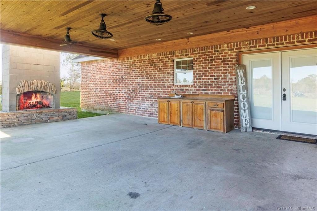 3130 West Houston River Road Sulphur, LA 70663 - Photo 5 of 28 Gallery Image 5