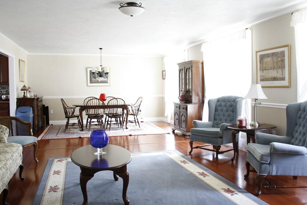 113 Dudley Road Oxford, MA 01540 - Photo 5 of 29 Gallery Image 5