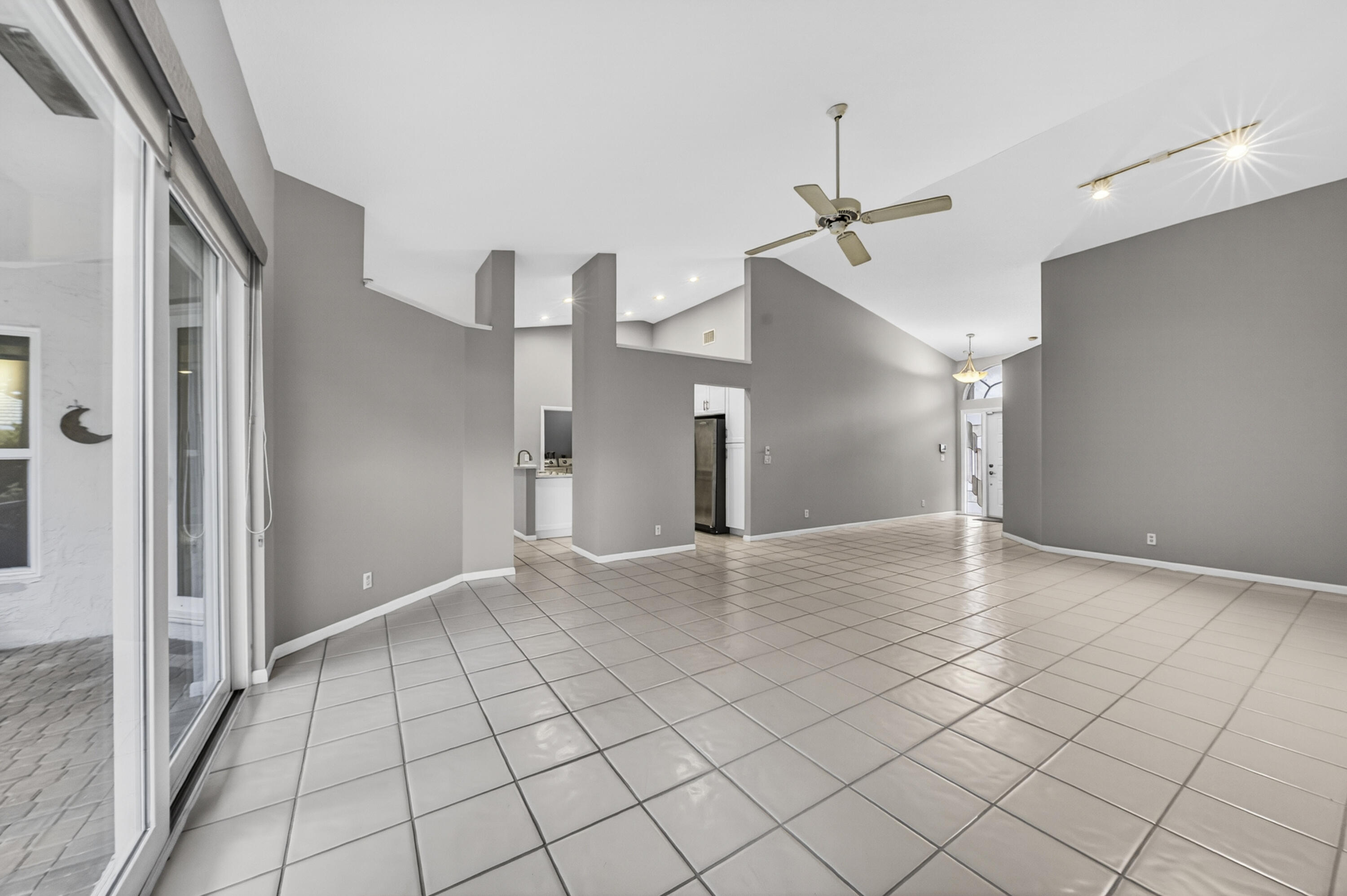 17212 Balboa Point Way Boca Raton, FL 33487 - Photo 31 of 39 _DSC5533