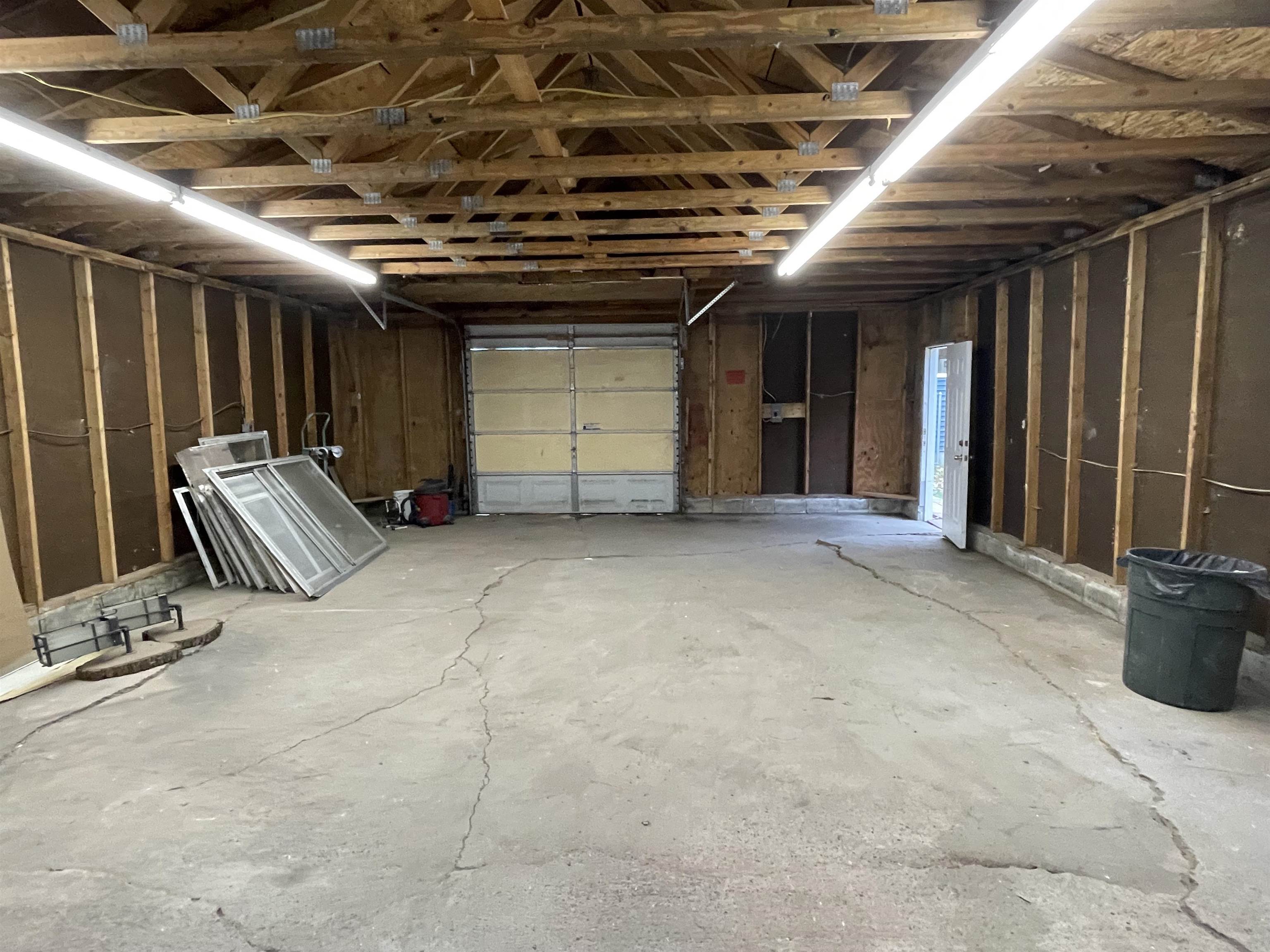 9035 West Dodge Road Montrose, MI 48457 - Photo 51 of 51 50127255-53.JPG