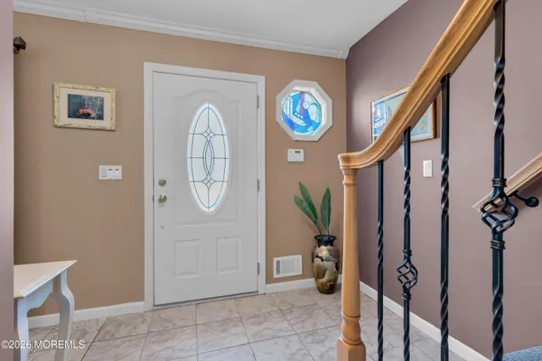 $725,000 | 17 Devon Drive, Manalapan, NJ 07726