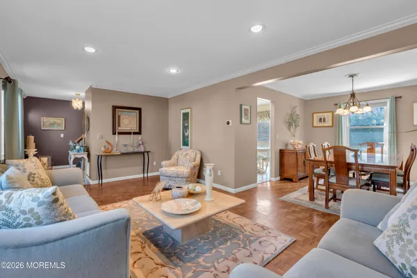 $725,000 | 17 Devon Drive, Manalapan, NJ 07726