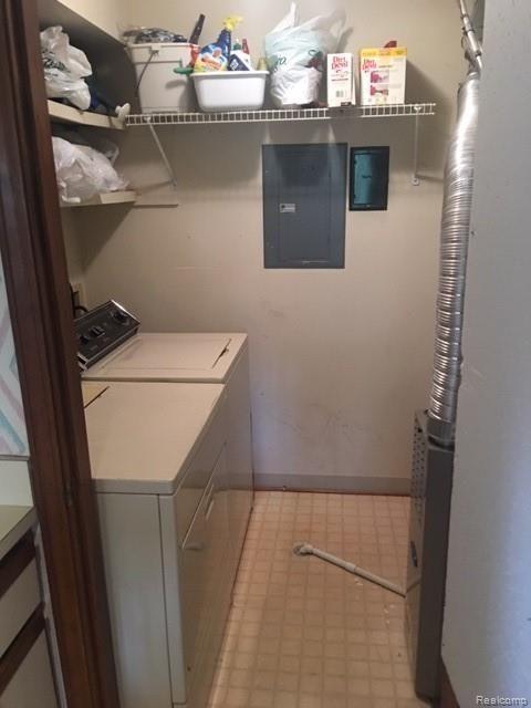1576 Meadowside Drive Rochester Hills, MI 48307 - Photo 11 of 21