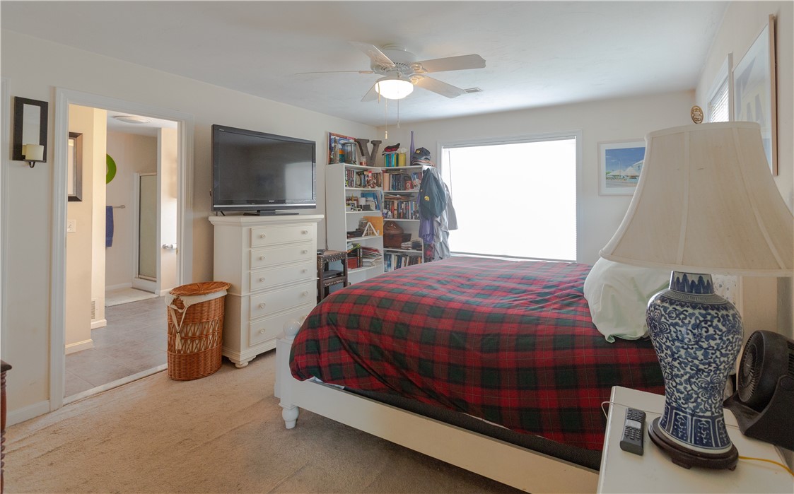 41 Silver Cup Circle, Unit 41 West Warwick, RI 02893 - Photo 24 of 32