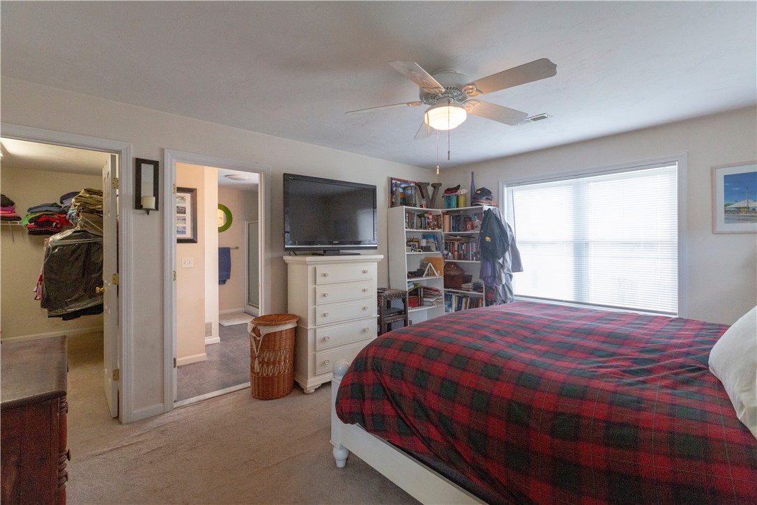 41 Silver Cup Circle, Unit 41 West Warwick, RI 02893 - Photo 25 of 32